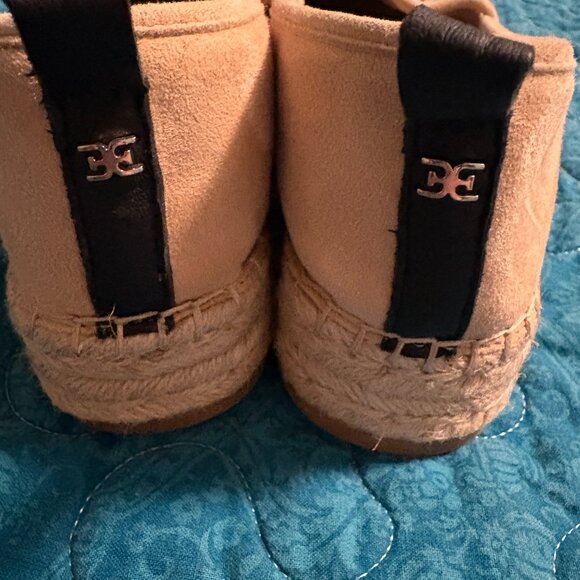 Sam Edelman Celton Suede Espadrilles Black Tan Pearl Beaded Logo Loafer Sz. 10 - Picture 3 of 7